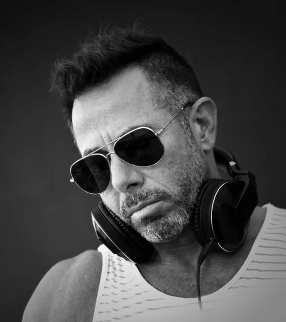 Dj Mark Brickman