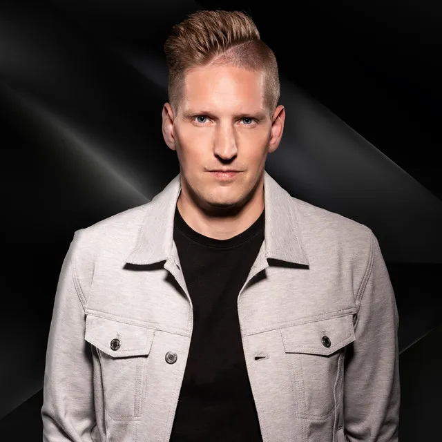 Nils van Zandt