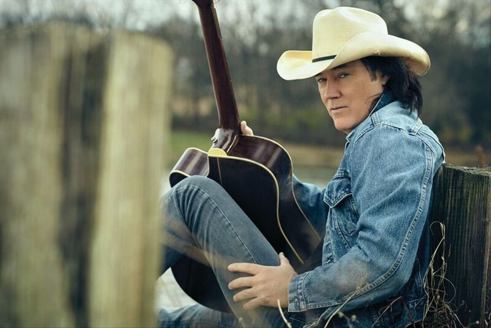 David Lee Murphy & Kenny Chesney