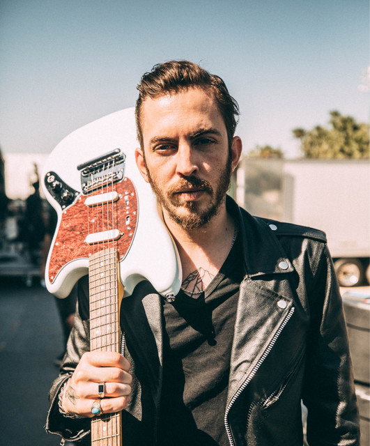 Dennis Lloyd