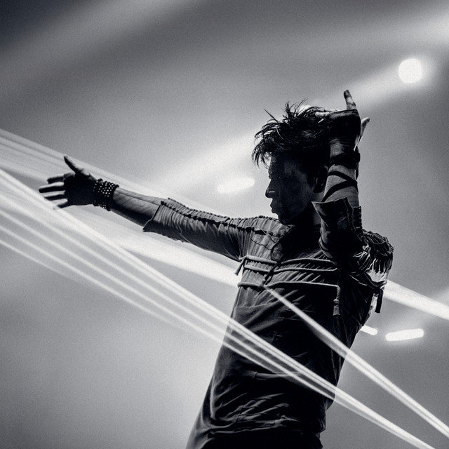 Gary Numan & The Skaparis Orchestra
