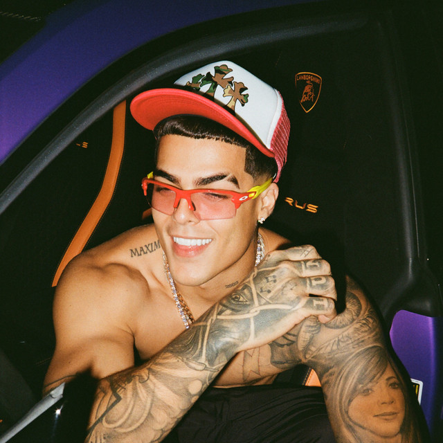 Lunay; Daddy Yankee; Bad Bunny